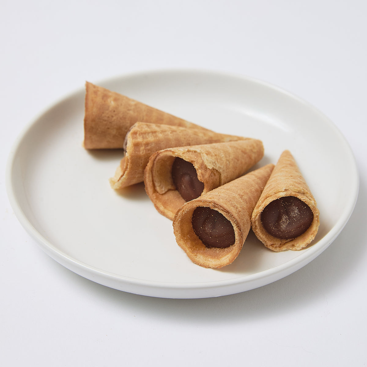 タイニーバイツ　ミニワッフルコーン　ミルク
